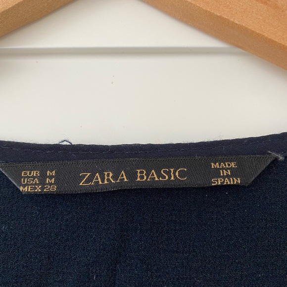 Zara - Picture 2 of 2